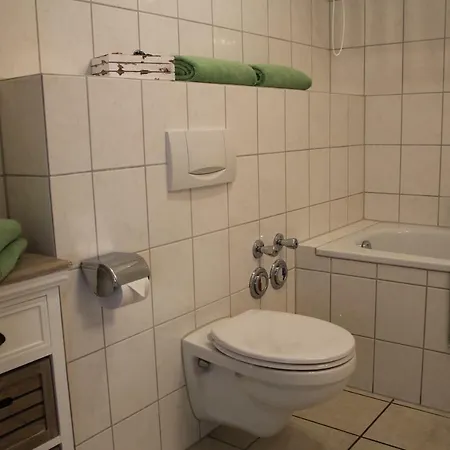 Apartment Apartment-koeln-bonn, Ihr Zuhause Auf Zeit. Wesseling